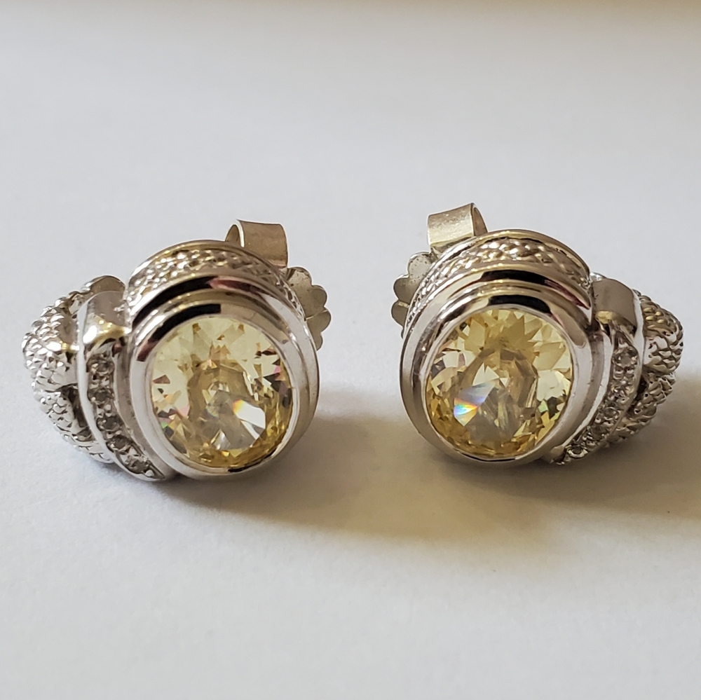 Judith Ripka Canary Earrings
